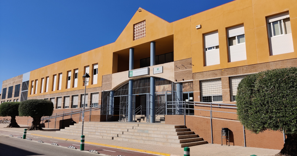Fachada del centro
