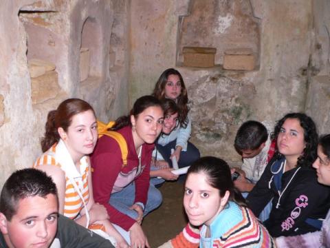 carmona06.jpg