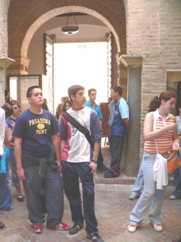 carmona76.jpg