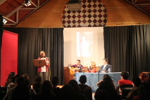 conferencialuislandero49.jpg
