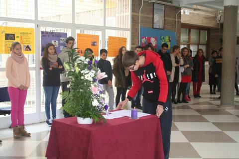 contraelmaltratofemenino15.jpg