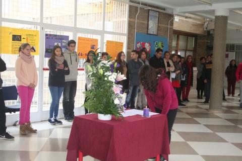 contraelmaltratofemenino18.jpg