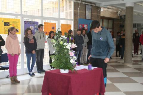 contraelmaltratofemenino24.jpg