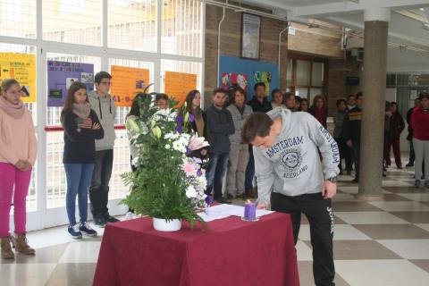contraelmaltratofemenino31.jpg