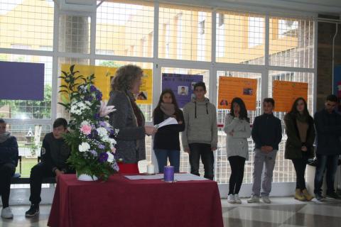contraelmaltratofemenino50.jpg