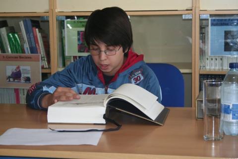 diadellibro16.jpg