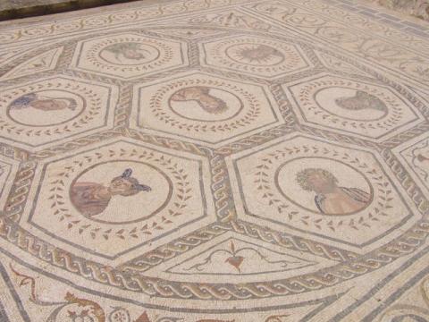 italica_12.jpg
