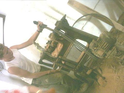 phto0033.jpg